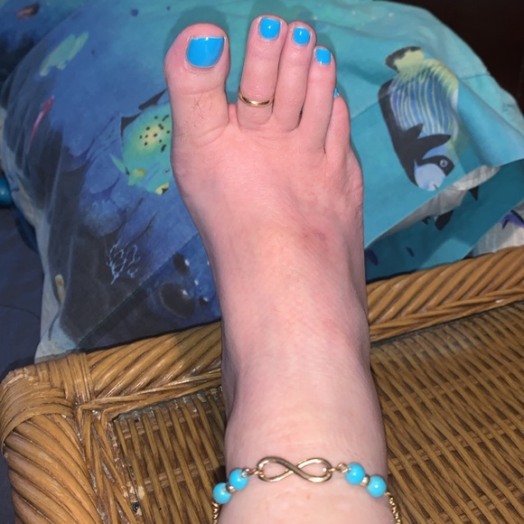 Turquoise adjustable infinity ankle or bracelet - Picture 1 of 8